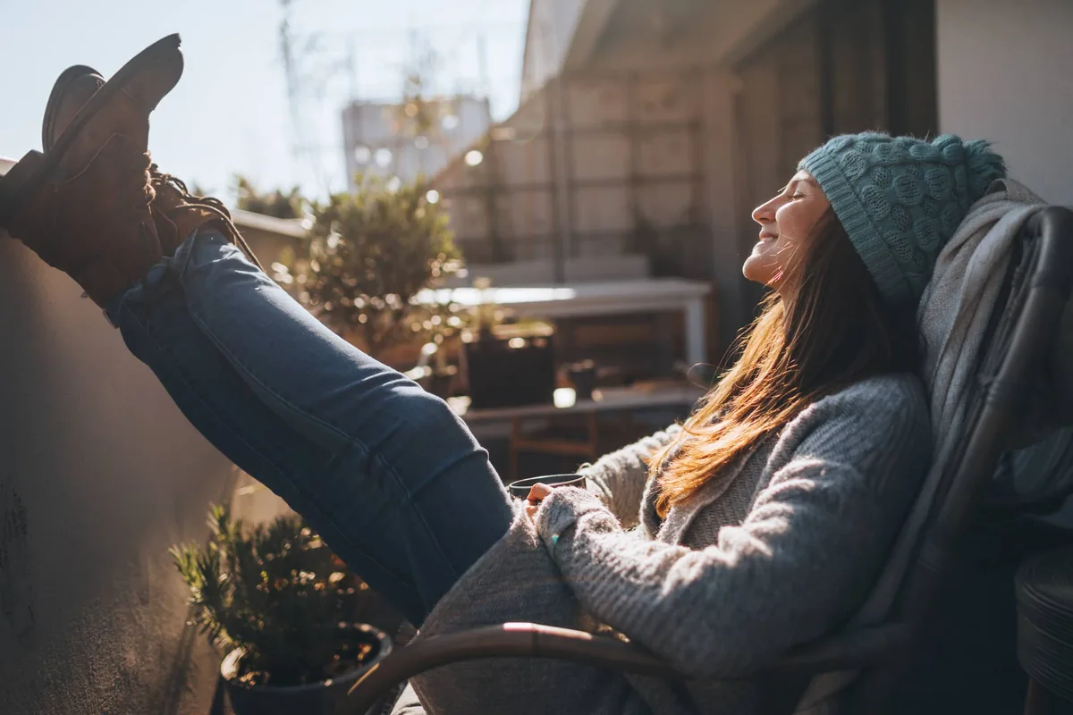 5 Warm-Weather Travel Nursing Destinations to Consider This Winter